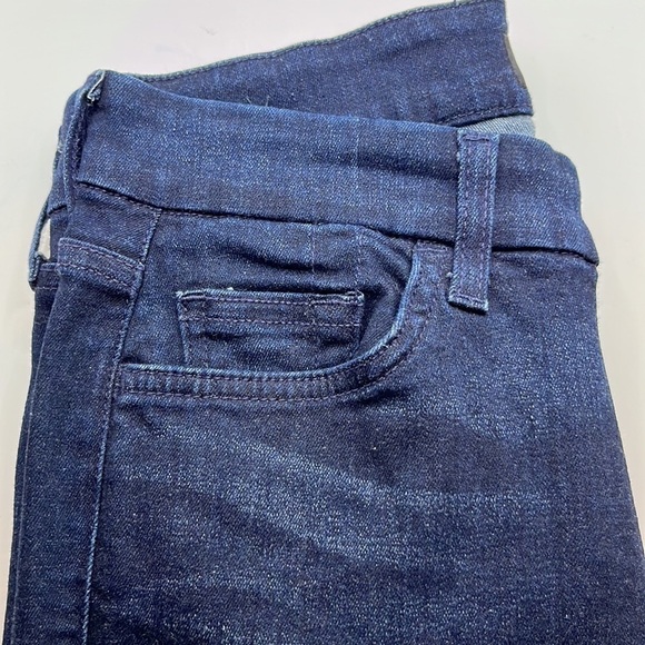7 For All Mankind Jen 7 Slim Straight Size 2 - Picture 14 of 16